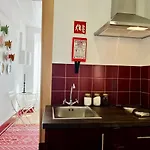 Lägenhet Casa Rosa Com Ac Coimbra